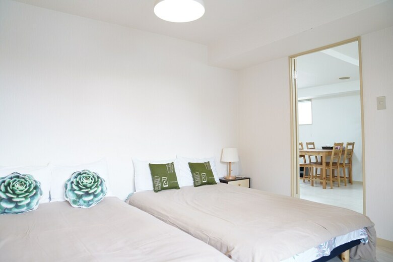 Metro Daikoku Apartment