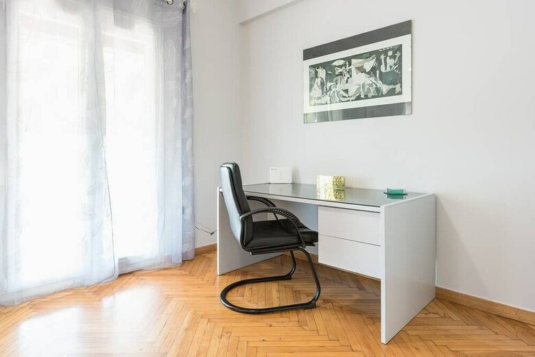 Apartamentos Central Flat With Cosy Sunny Terrace