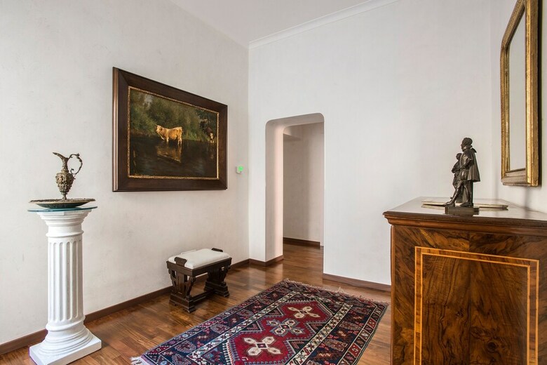 Ludovisi Apartment Deluxe