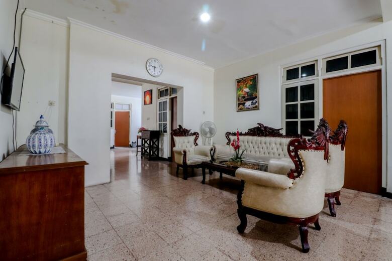 Hotel Denadifa Homestay
