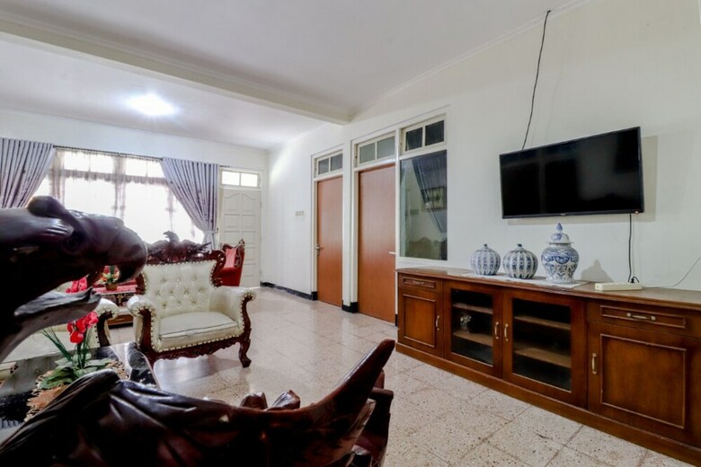 Hotel Denadifa Homestay