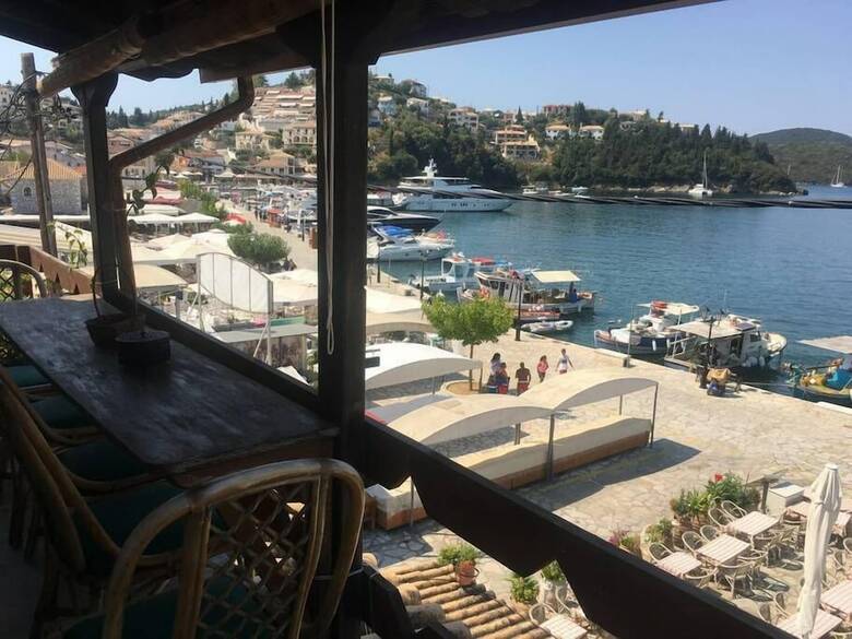 Apartamentos Sybota Chic Marina Loft