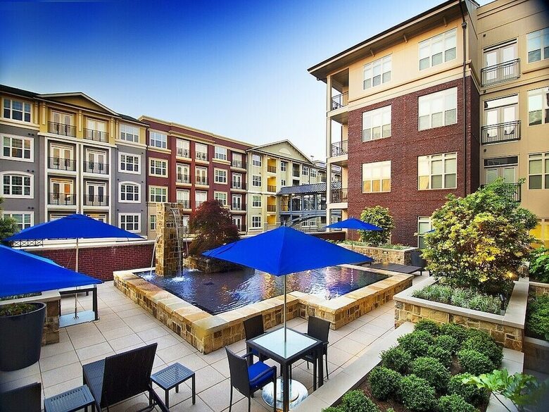 Livcor Emory Pointe