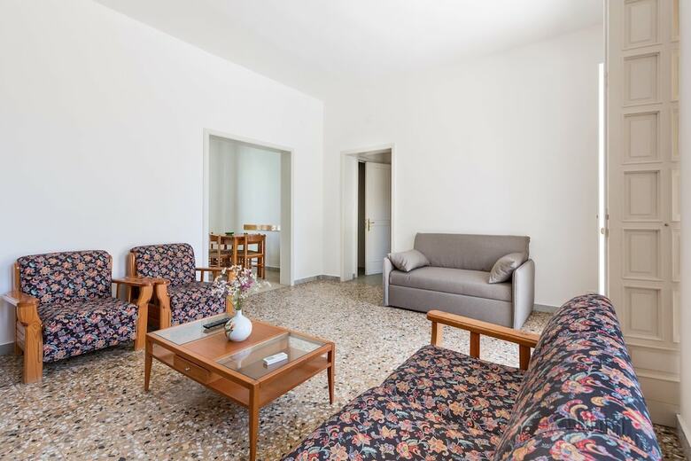 Tab� Apartments
