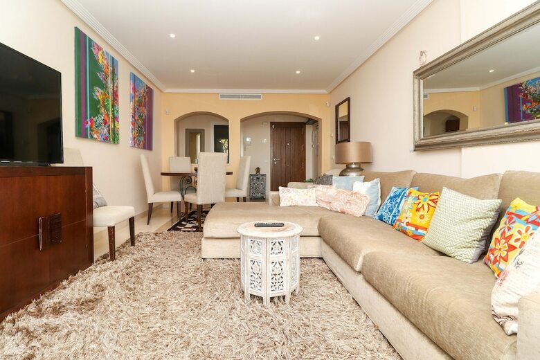 Apartamento Los Robles - 3br Penthouse With Spectacular Panoramic Views In Benahavis