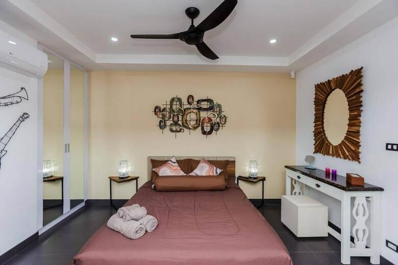 Naya Villa