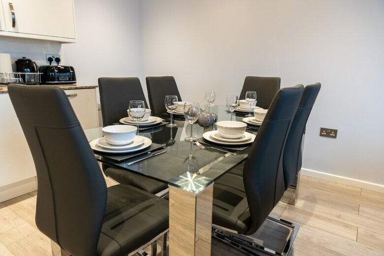 Apartamentos London Heathrow Serviced Apt - Bath Road