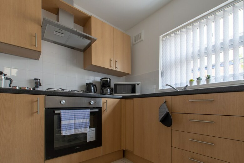 Lux Apartments 4 Bedroom House Sutcliffe