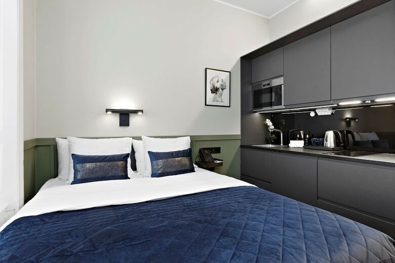 Best Western Hotel At 108