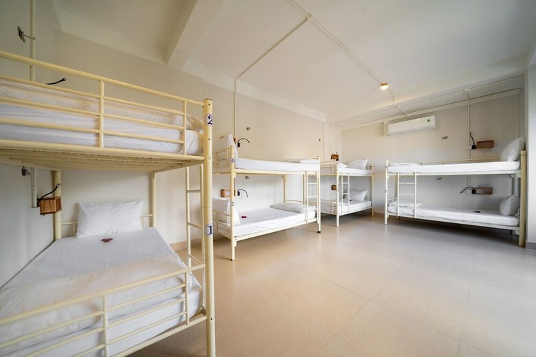 Hostal Bed Station Hostel & Pool  Bar Hoi An