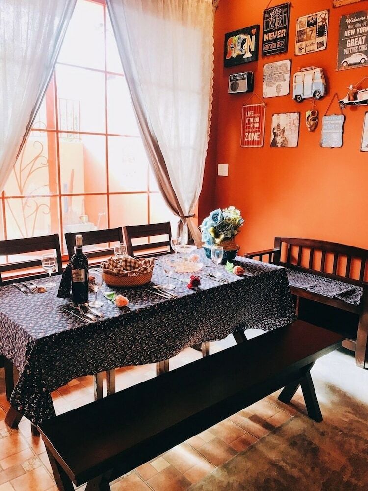 Hotel Van Vintage Cottage
