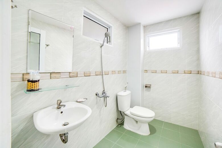 Oyo 576 Nhat Hoa Hotel