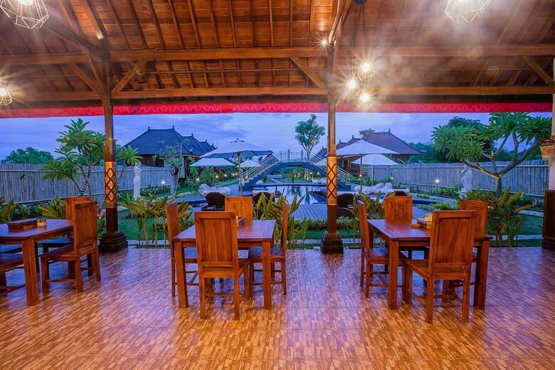 Bed & Breakfast Maharatu Villas