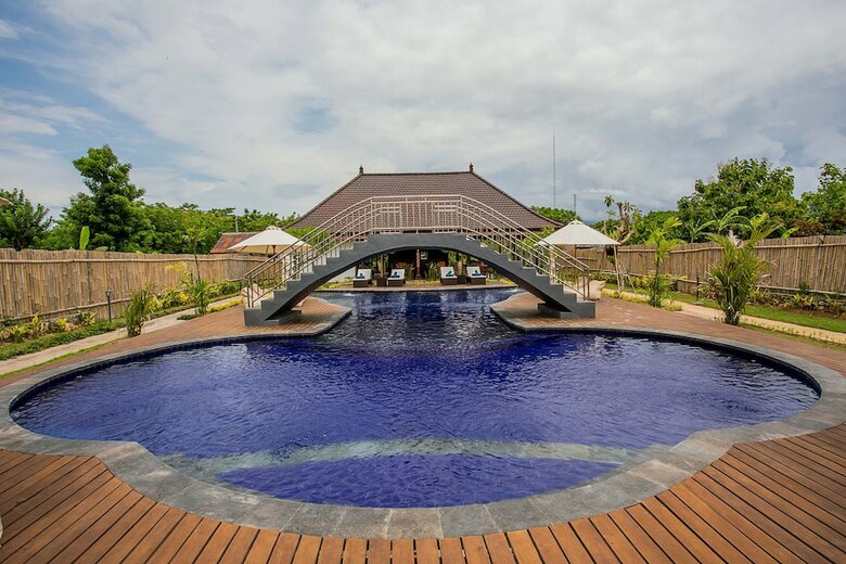 Bed & Breakfast Maharatu Villas