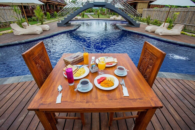 Bed & Breakfast Maharatu Villas