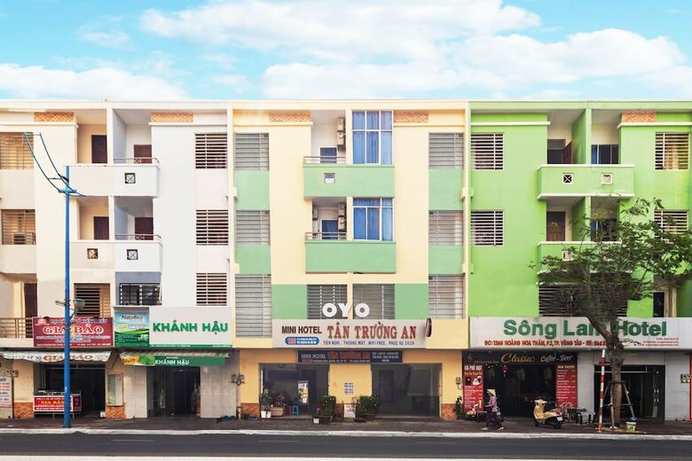 Oyo 654 Tan Truong An Hotel