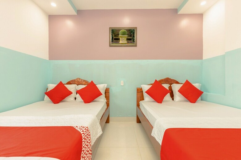Oyo 621 Hoang Truong Hotel