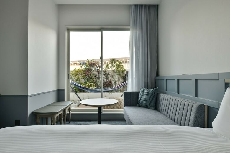 Hotel Lequ Okinawa Chatan Spa & Resort