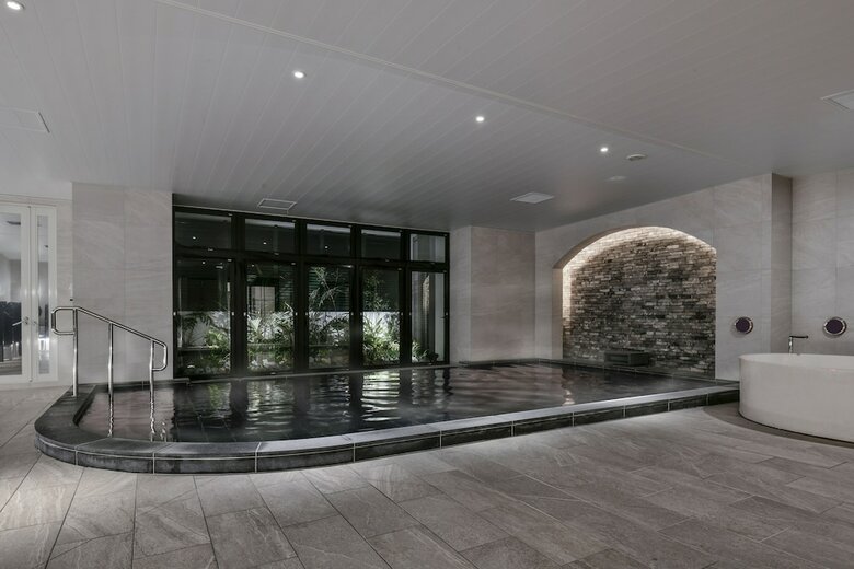 Hotel Lequ Okinawa Chatan Spa & Resort