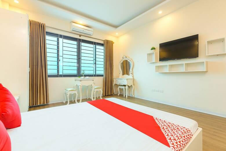 Hotel Oyo 639 Nam Khanh