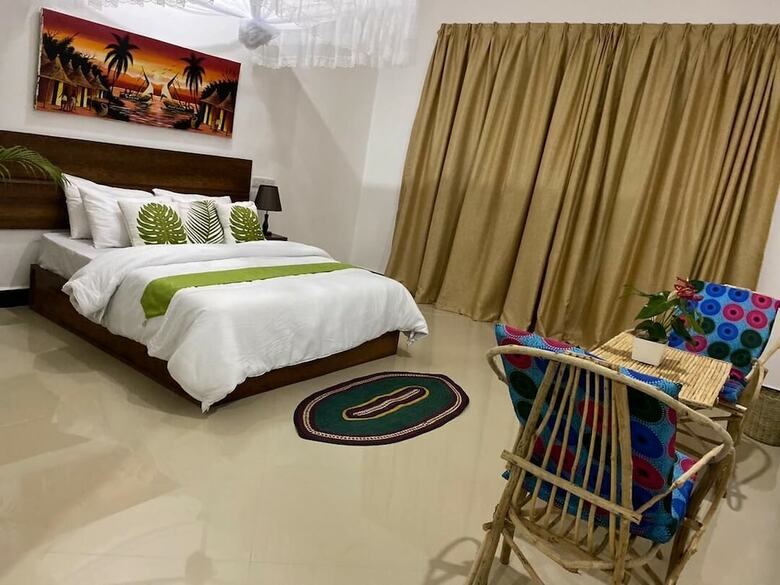 Hotel Minah's Bungalows