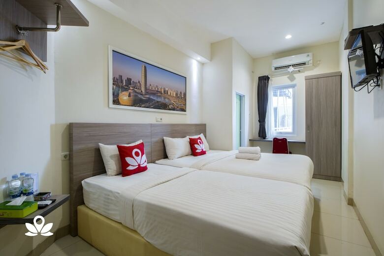 Hotel Zen Rooms Maximus Prime