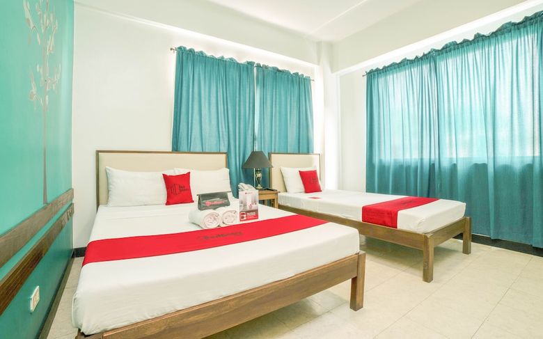 Hotel Reddoorz Plus Near Rizal Junction