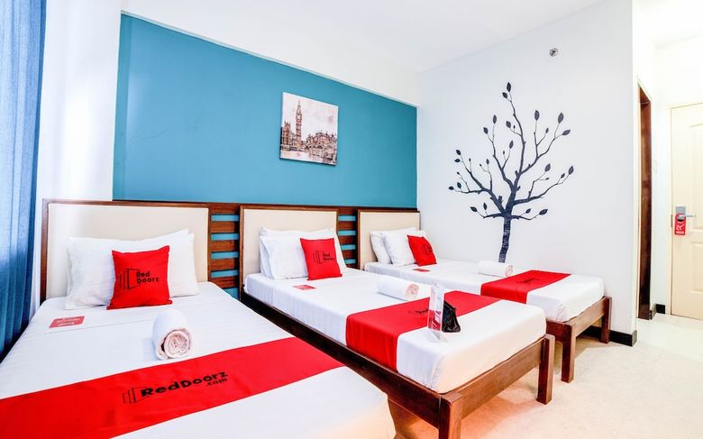 Hotel Reddoorz Plus Near Rizal Junction