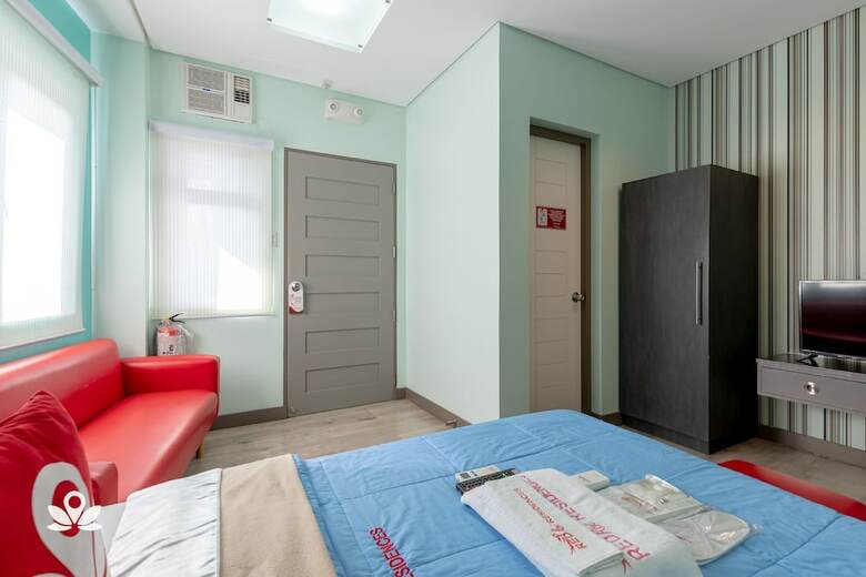 Hotel Zen Rooms Red Koi Sorsogon