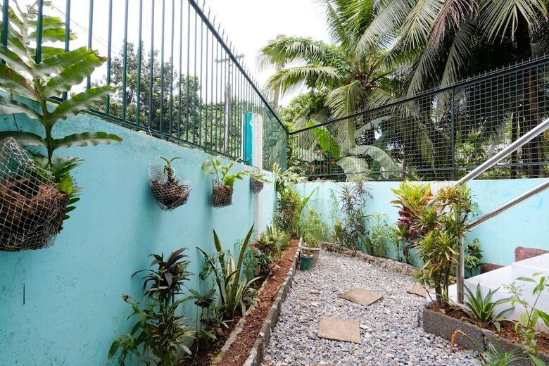 Hotel Reddoorz @ Dinagpan Street Coron