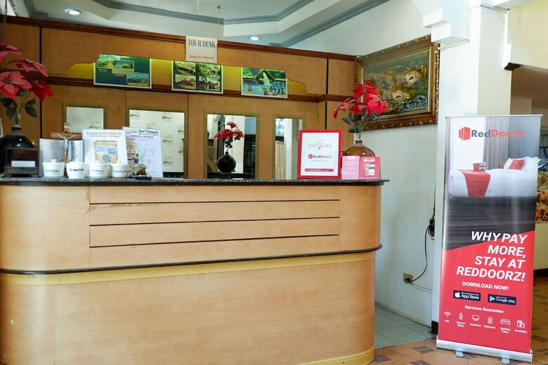 Hotel Reddoorz Near Maribago Barangay Hall