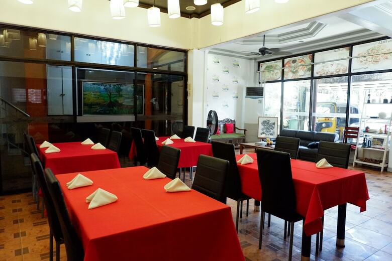 Hotel Reddoorz Near Maribago Barangay Hall