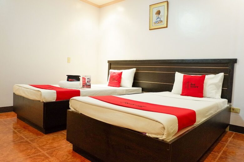 Hotel Reddoorz Near Maribago Barangay Hall