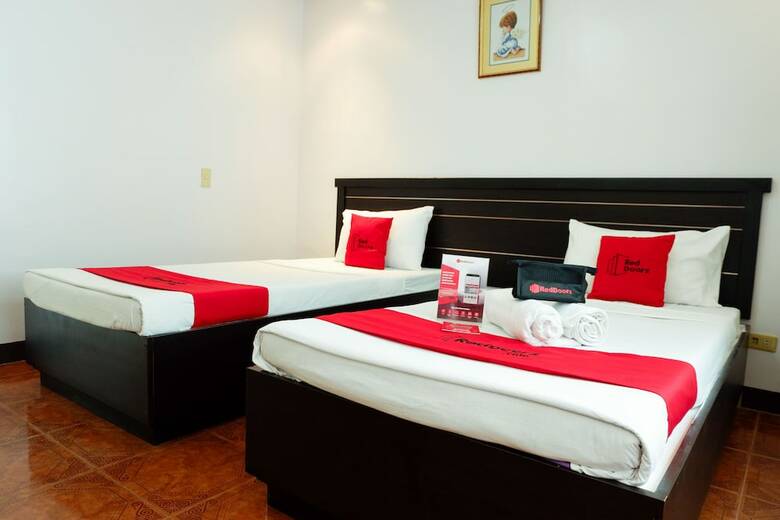 Hotel Reddoorz Near Maribago Barangay Hall