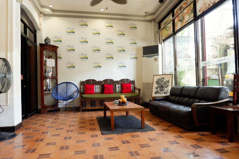 Hotel Reddoorz Near Maribago Barangay Hall