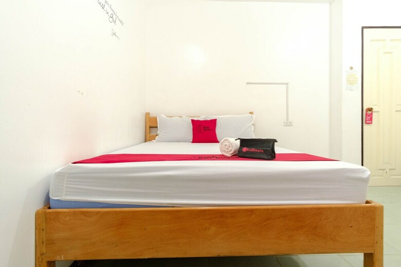 Hotel Reddoorz Near Coron Coliseum