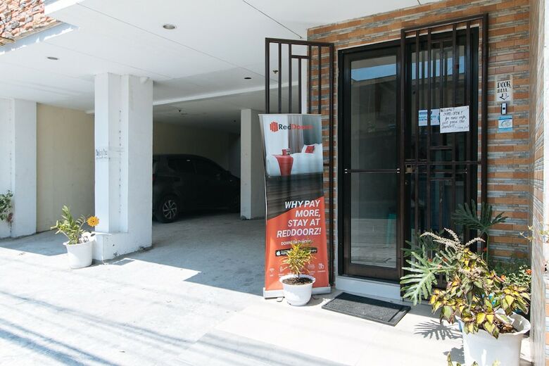 Hotel Reddoorz Near Sm Bicutan