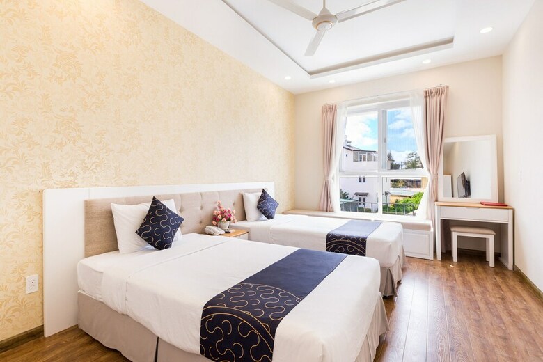 Oyo 585 Saigon Book Hotel Da Lat