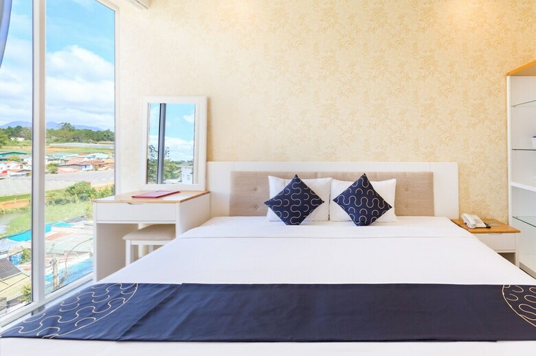 Oyo 585 Saigon Book Hotel Da Lat
