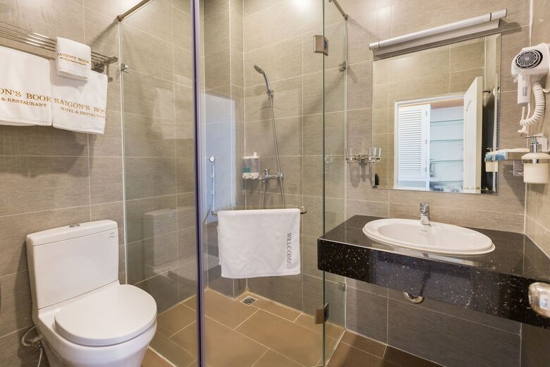 Oyo 585 Saigon Book Hotel Da Lat