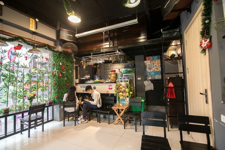 Hotel Reddoorz Near Truc Bach Lake