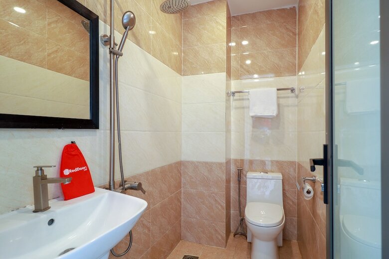 Hotel Reddoorz Near Vincom Go Vap 2