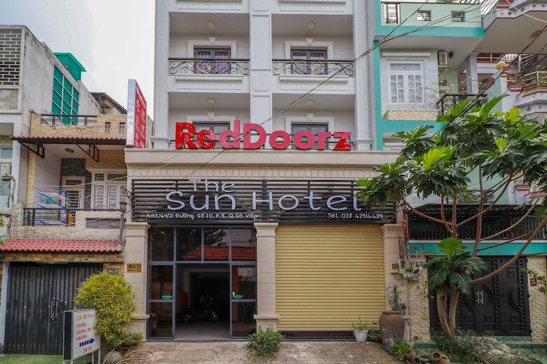 Hotel Reddoorz Near Vincom Go Vap 2