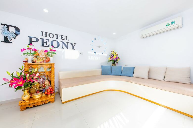 Oyo 598 Peony Hotel