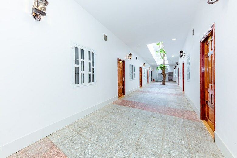 Oyo 598 Peony Hotel