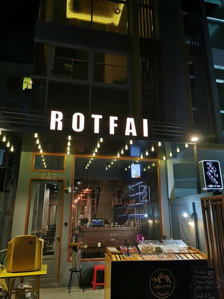 Hostal Rotfai Hostel