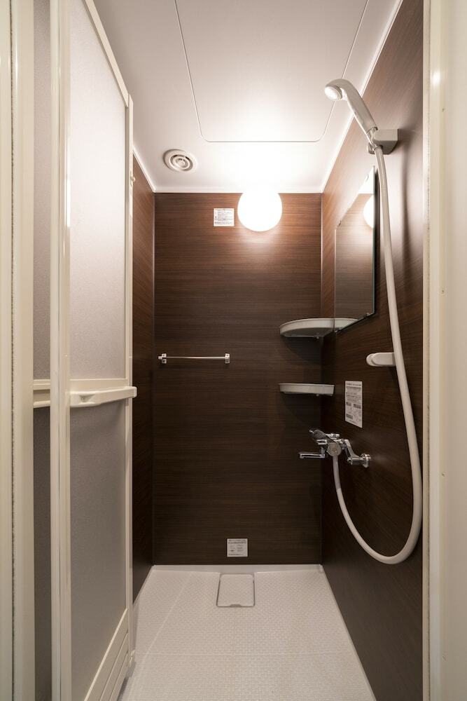 Capsule Hotel J?garden Shin-osaka