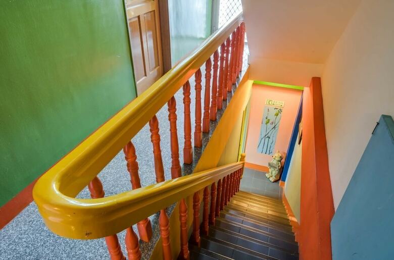 Hotel Crystal House Homestay