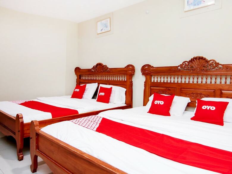 Oyo 89689 Zahrin Hotel