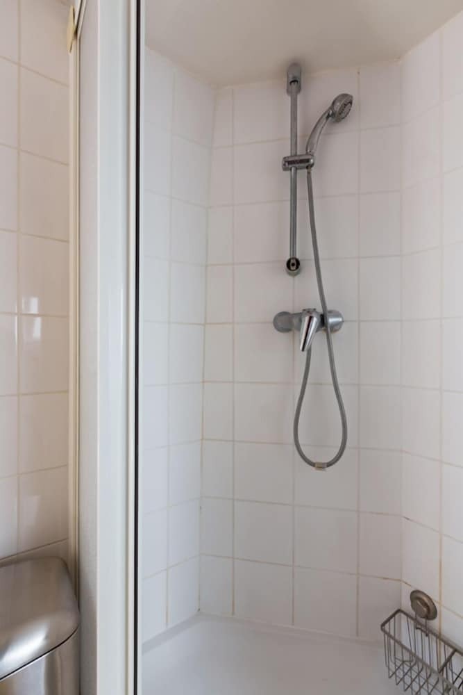 Apartamento Cool Minimalism By The Palais-royal